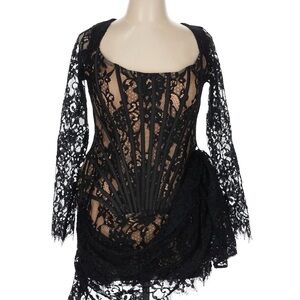 Elegant Black Lace Women's Chemise